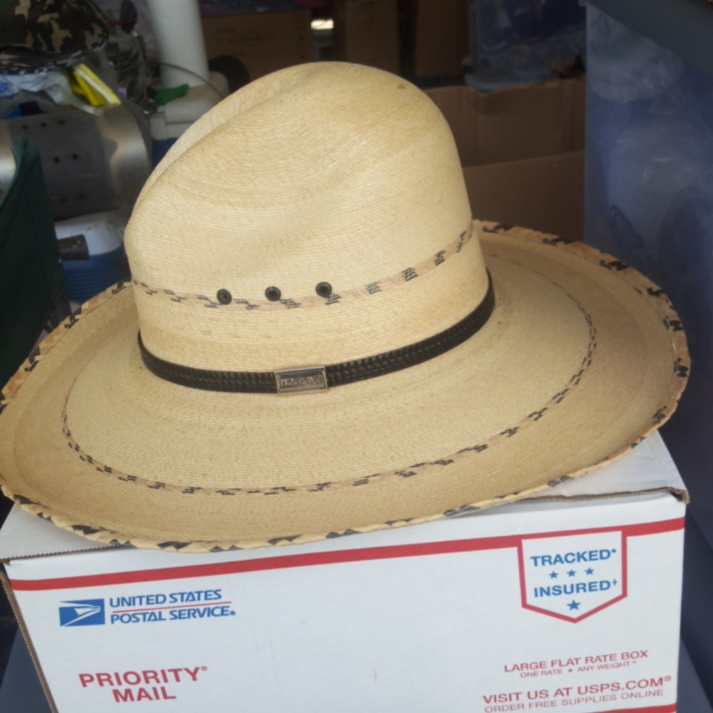 Western (7) Palm Leaf Texas Hat New